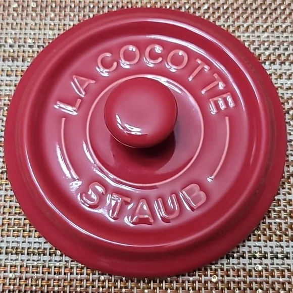 STAUB Ceramic Red 10cm Mini Round Cocotte, NWOT - Picture 3 of 8